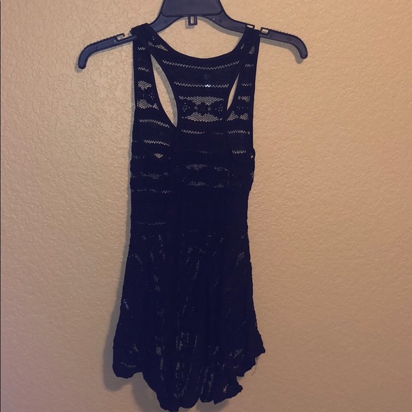 Cute black laced Razorback - Picture 2 of 2